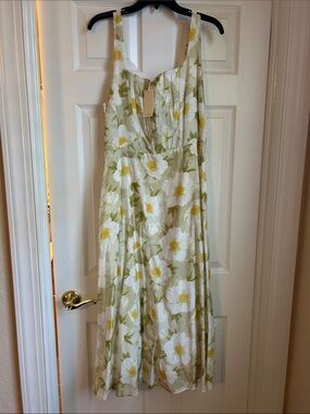 NWT Melloday Floral Sleeveless Maxi Dress in Sage and White-L